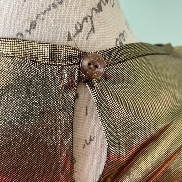 Richard Kristall vintage metallic gold top with shoulder pads. Size Medium - Picture 4 of 10